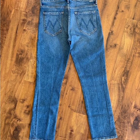MOTHER Mid-rise Dazzler Ankle Jeans - Picture 5 of 9